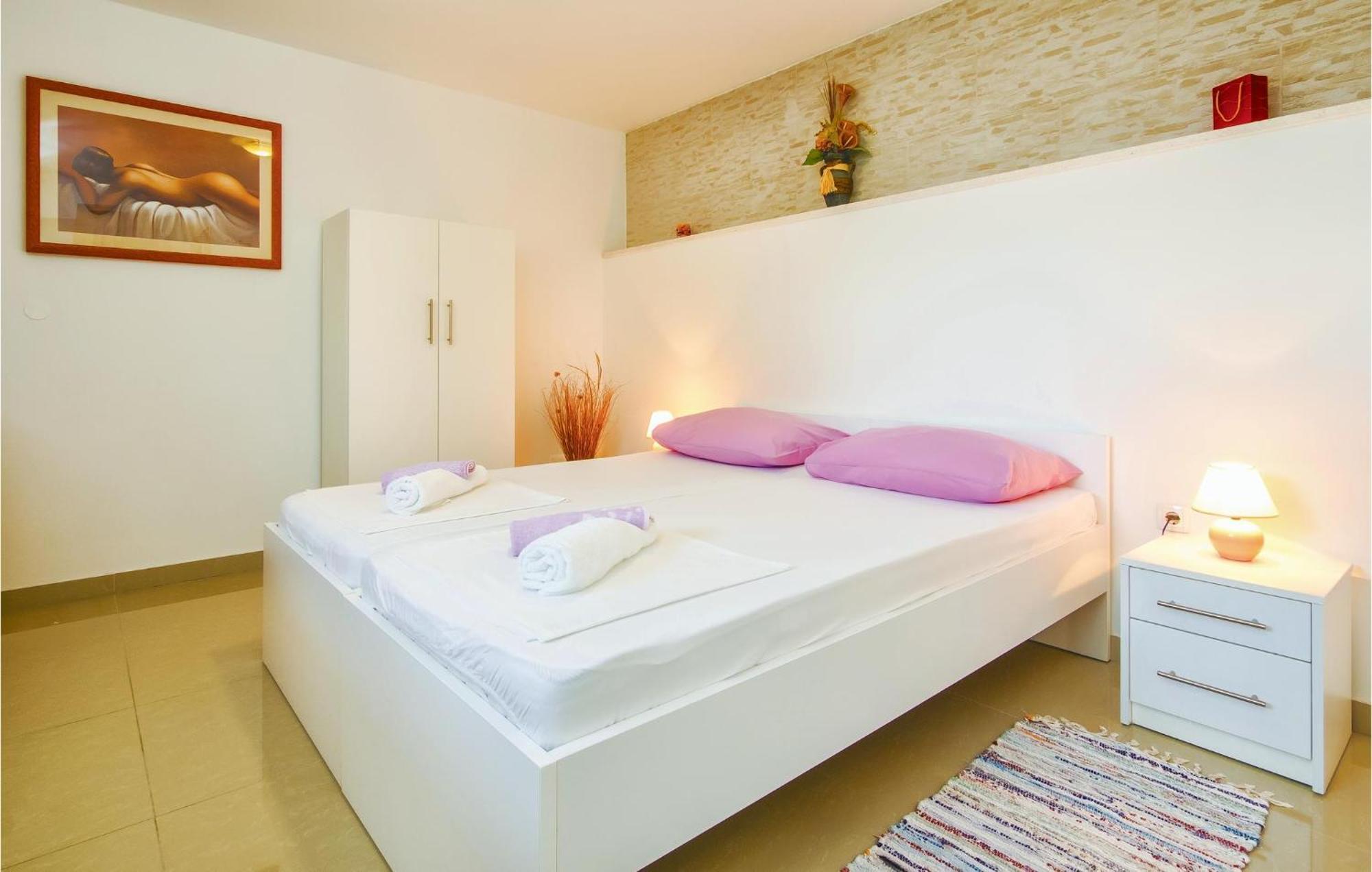 Nice Apartment In Mali Rat With Wifi Sumpetar Dış mekan fotoğraf